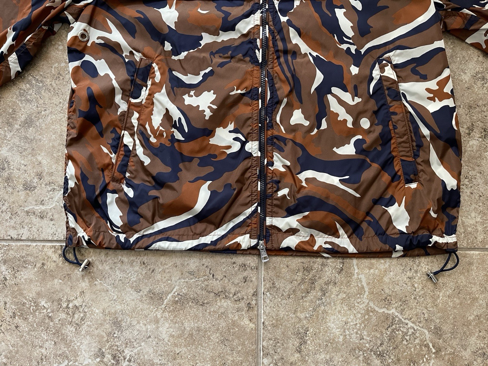 MONCLER $1400 MSRP MENS CAMO WINDBREAKER JACKET SIZE 3 - Brand New image 10