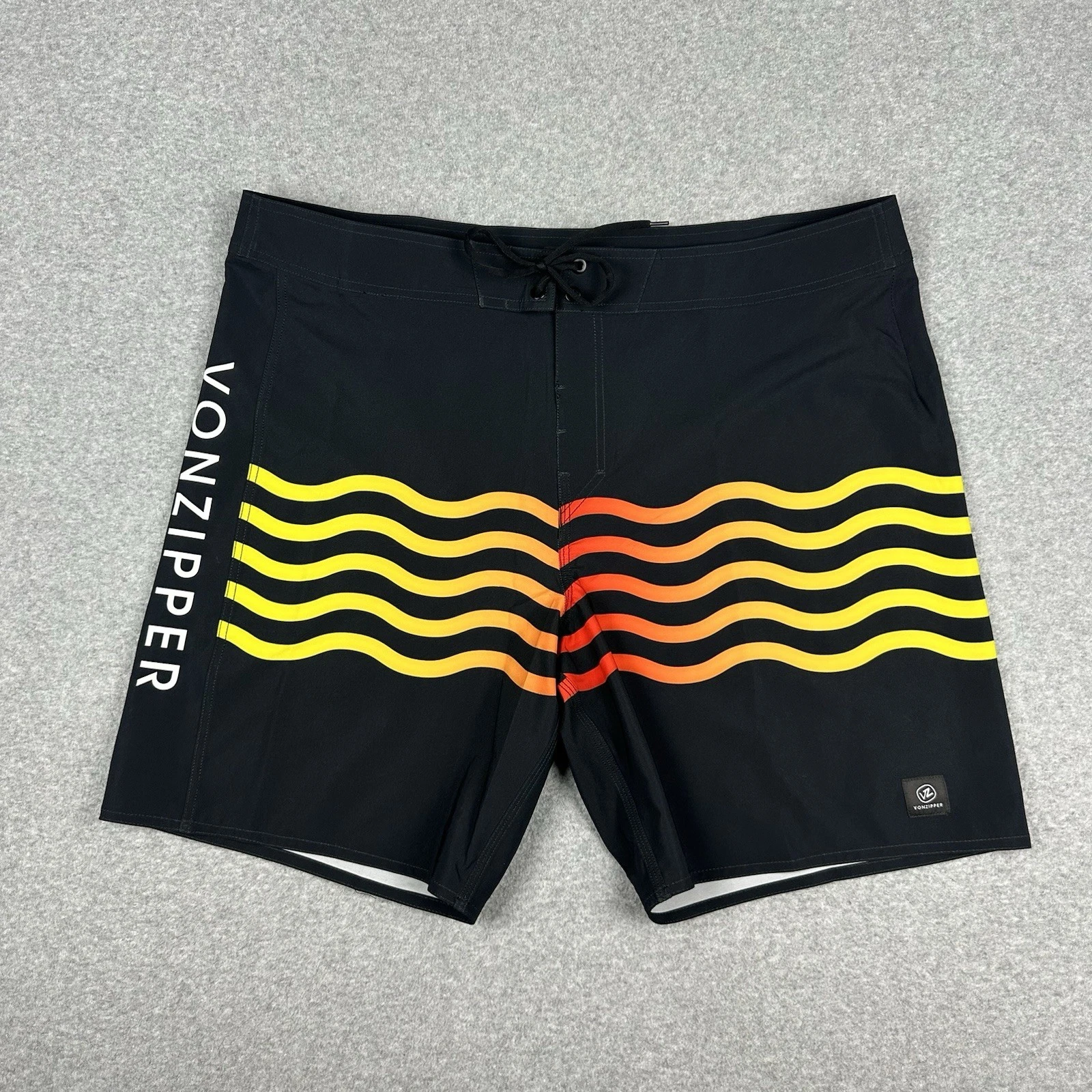 VonZipper NWOT Men's Board Shorts Sz 40 Black Stretch Drawstring Surf Swim Wear