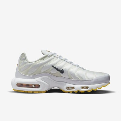 Nike Air Max Plus SE Men's Size 7.5 Summit White/Black-White-White