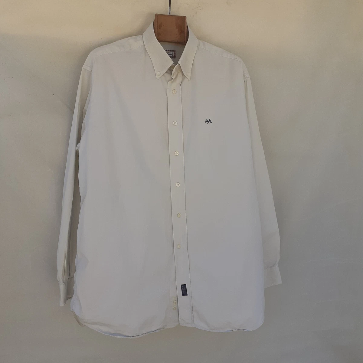 White burberry top shirt men's