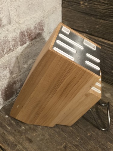 11 Piece Knife Block w/protected Sleeves No Knives Included **Block Only** - 第 3/8 張圖片