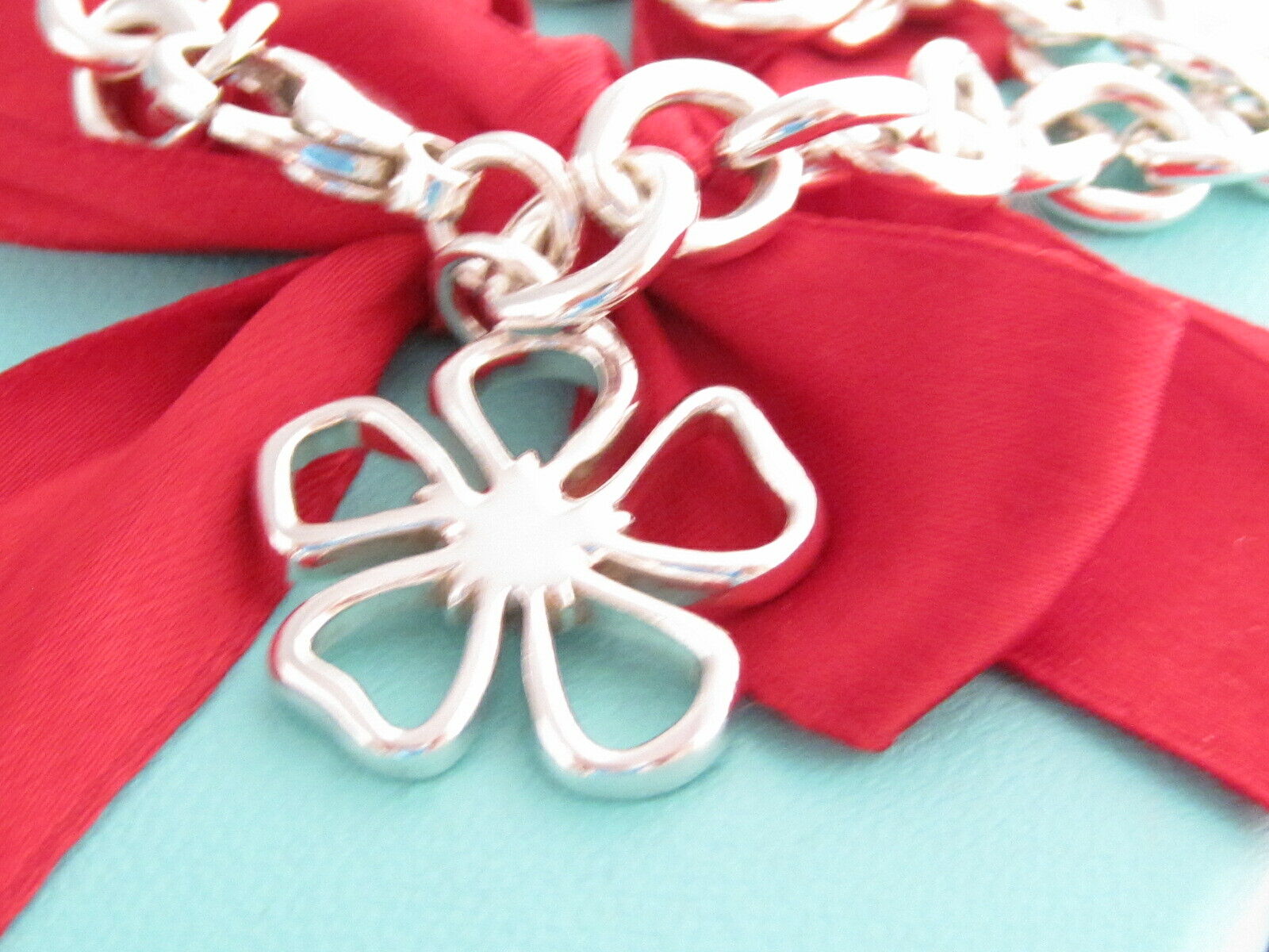 Auth Tiffany & Co Silver Flower Hibiscus Charm Pendant Bracelet 7.5