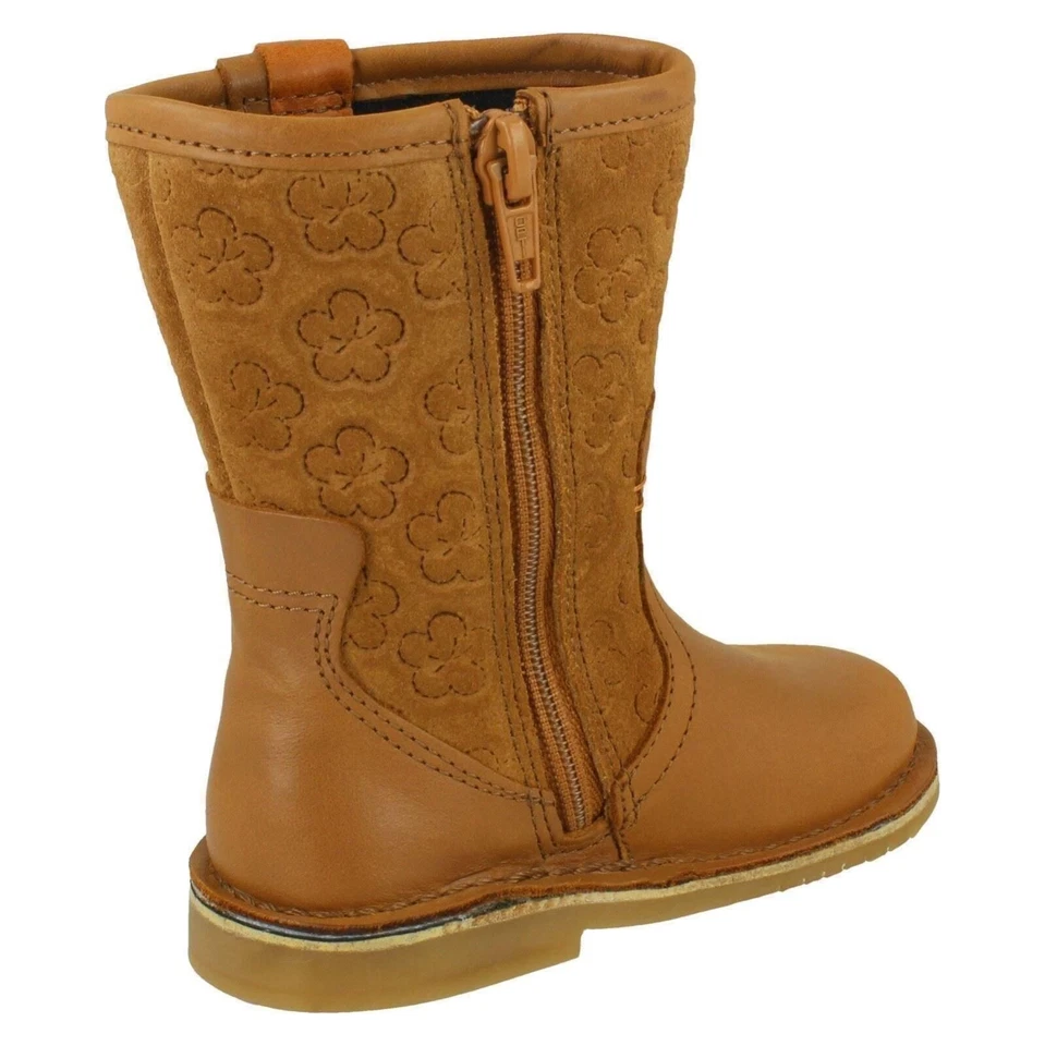 NUEVAS EN CAJA Botas Clarks Niños Pequeños COMET POP Cuero Bronceado/Gamuza Foto 2 de 4