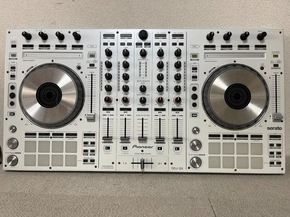 Pioneer DJ DDJ-SX-W White Limited Edition with AC Adapter and Box Tested Working - Image 3 of 4