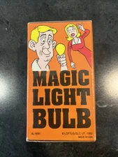 Rare Vintage 1993 New Old Stock Loftus SLC Magic Trick Light Bulb AL-0001 Toy