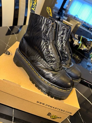 Dr. Martens Sinclair