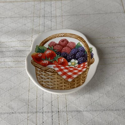 Vintage Tea Bag Ring Holder Basket of Strawberry Blackberry Raspberry Ceramic