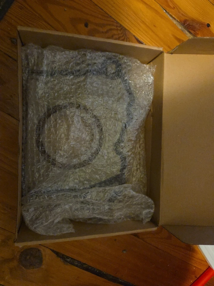 1PC Crankshaft Retainer Rear Oil Seal for Jeep Wrangler Cherokee Ram 1500 2500  - Image 2 of 3