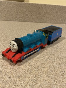 tomy trackmaster gordon