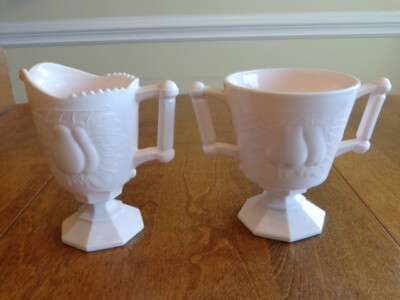VINTAGE JEANNETTE PINK MILK GLASS CREAMER AND OPEN SUGAR BOWL BALTIMORE PEAR