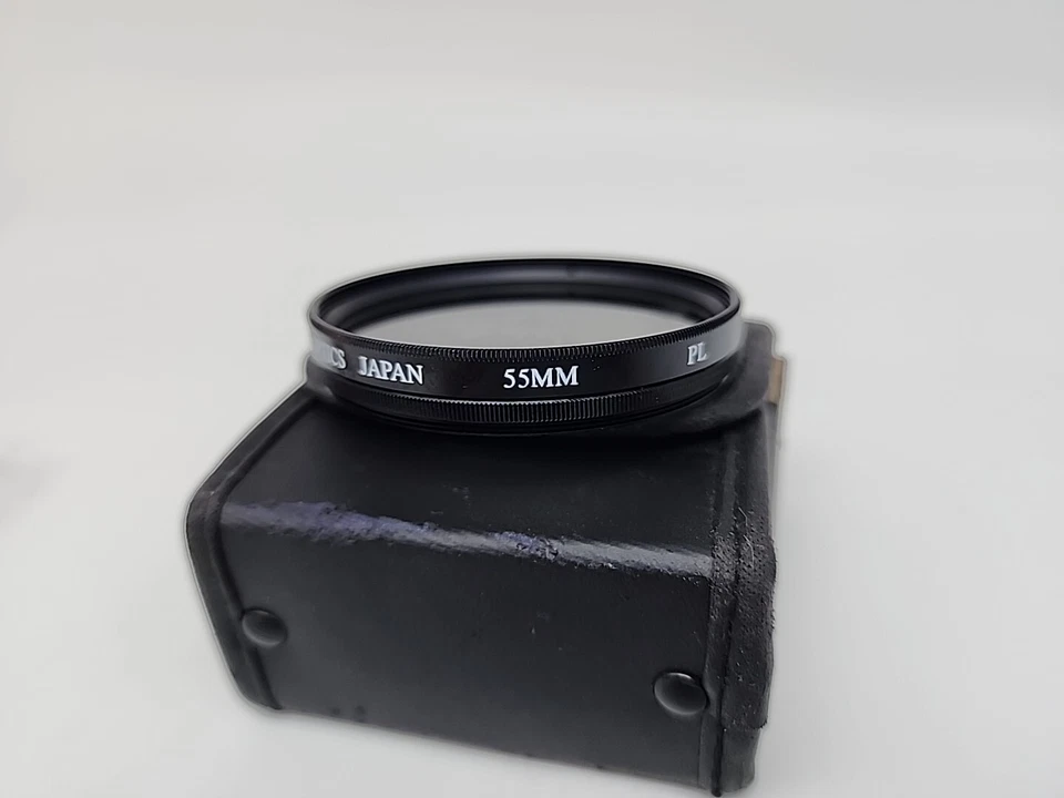 55mm Filter Set 3-Piece Multi-Coated  UV - Polarizer - Fluorescent 55mm w Case - Image 2 of 4