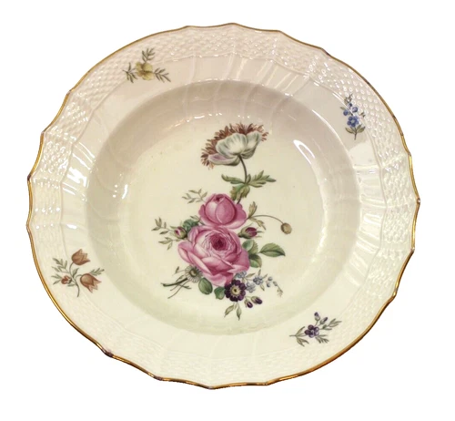 Royal Copenhagen Rim Soup Bowl 8.75" Dia, Frijsenborg Porcelain #910/1616