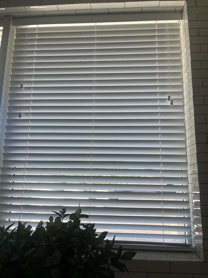 Falsos, tratamentos de madeira, persianas e persianas, persianas para casa, persianas de madeira... - Imagem 3 de 4