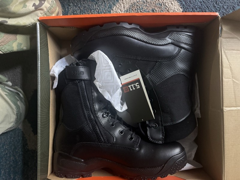 5.11 Tactical Black Side Zip Tactical Boots Unisex US 11.5 Regular 
