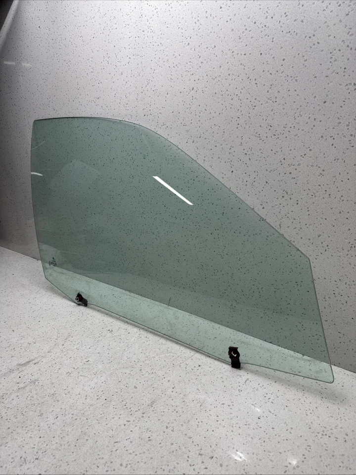 06-12 BMW 325i Derecha Puerta Delantera Clase Ventana OEM 43R-001582 Foto 3 de 4