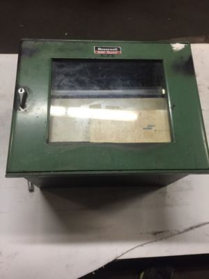 Honeywell Brown Electronik Chart Recorder 15303836-12-01-1-000-002 0-300 Deg 120