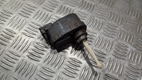 0307851327 Scheinwerfer Stellmotor  BMW 3-Series DE262472-58