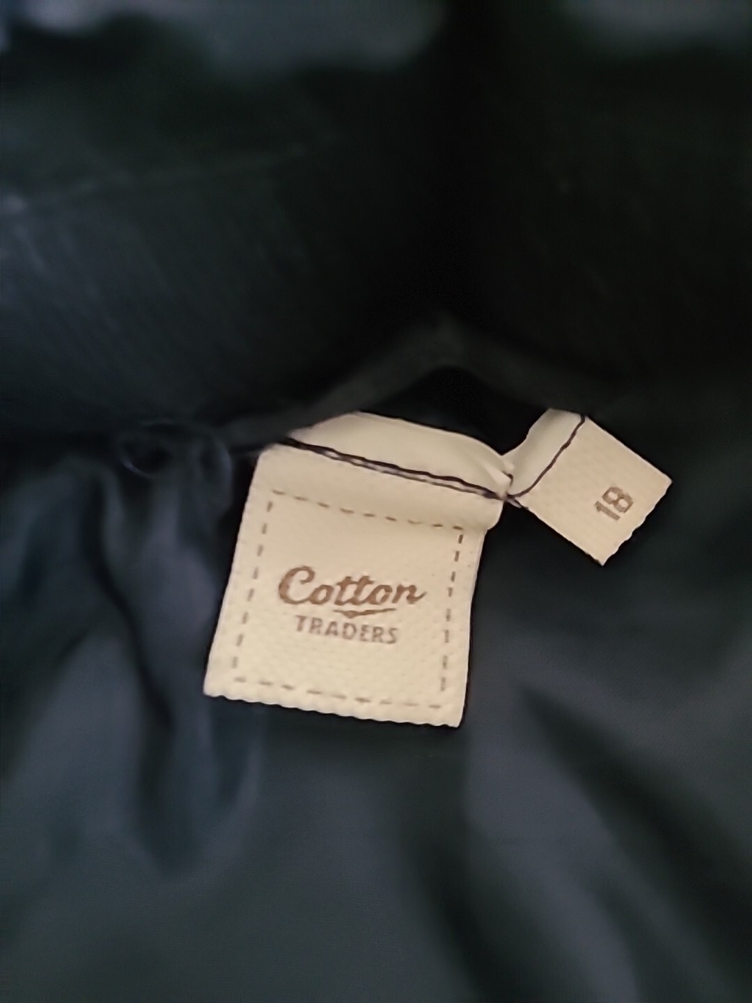 Ladies Cotton Traders Long Padded Hooded Coat. Size 18 Navy Blue. Good