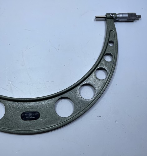 Mitutoyo No. 104-152 12-16" .001" Outside Mechanical Micrometer - Picture 4 of 13