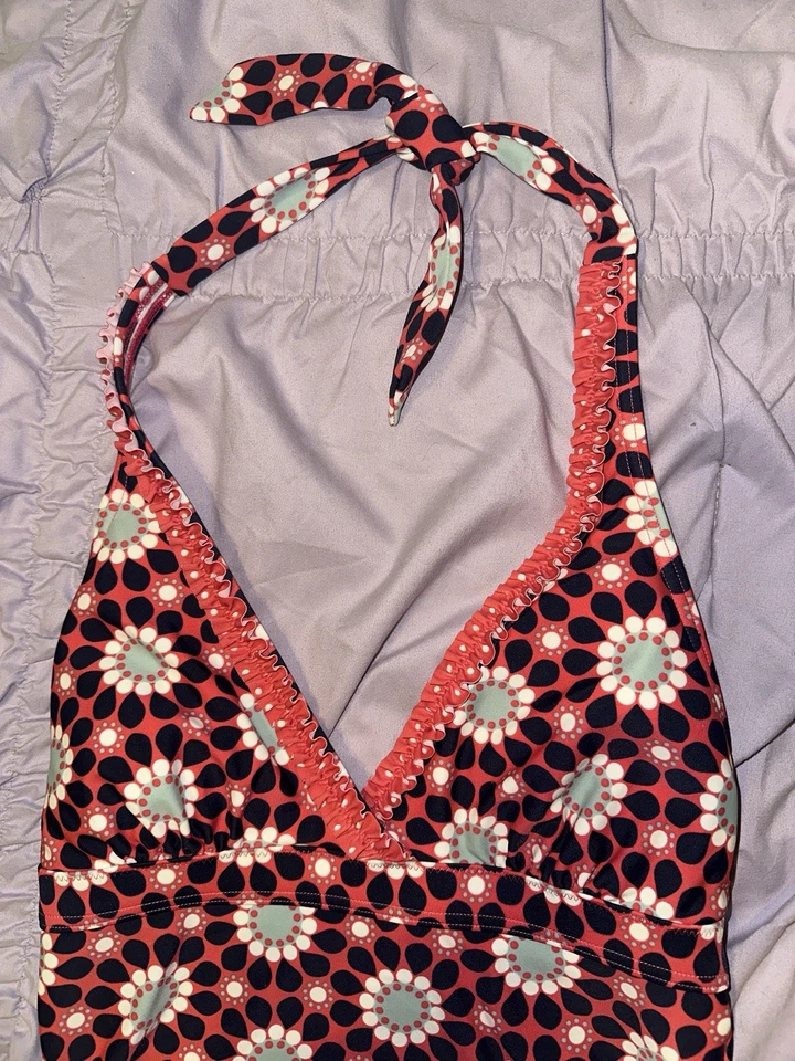 Traje de baño Biden de una pieza talla 4  Foto 2 de 4