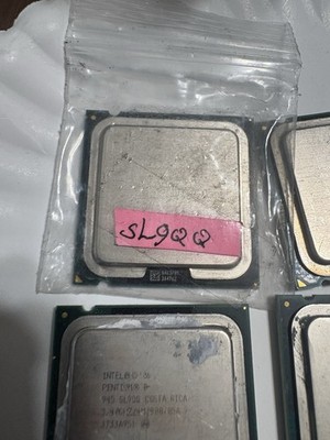 Intel Pentium D 945 Desktop CPU Processor- SL9QQ     Lot Of 9.