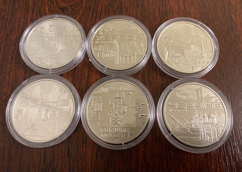 Medallas Ciudad Héroe MARIUPOL, KHERSON, KHARKIV, KYIVSHCHYNA, CHERNIHIV, MYCOLAIV - Imagen 3 de 8