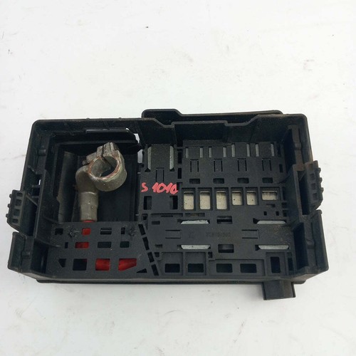 Fuse Box Battery Opel Meriva B 1.4 Turbo A14NEL - Picture 2 of 8