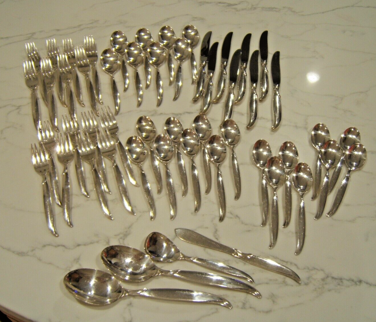 【ROGERS BROS】 FLAIR ディナーセット 4名用20本 Rogers Bros FLAIR Silverware Flatware Set for 8 Silverplate +