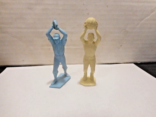 2 Vintage Marx Sports Figures Baseball Pitcher & Basketball Player 60mm Ex