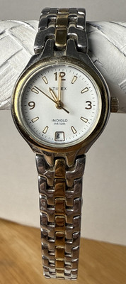 k18-Ladies Timex Indiglo 50M Watch Will Need Battery