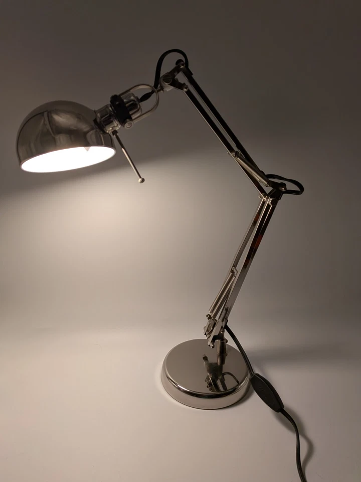 IKEA Lámpara Escritorio Trabajo Articulado Cromo Ajustable Brazo Cabezal Metal Foto 2 de 4
