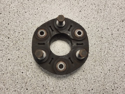 BMW E90 330d, Gelenkscheibe, 26117573276