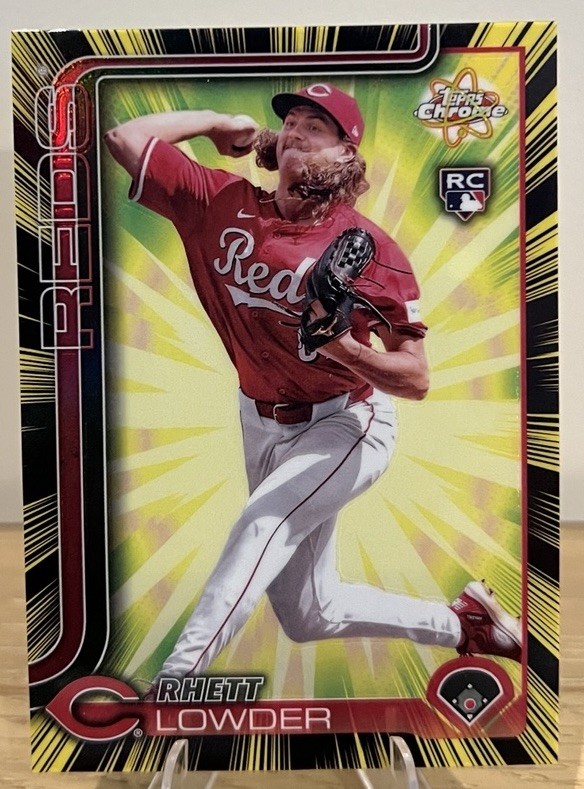 2025 Topps Chrome - Rhett Lowder #RR-2 Radiating Rookies (RC)