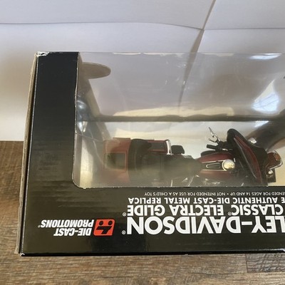 ERTL Harley-Davidson Ultra Classic Electra Glide Red 1:12 Diecast