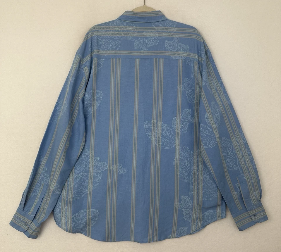 Camisa XXL para Hombres The Havanera Co Abotonada Mezcla de Lino Rayas Cosida Floral Azul Foto 4 de 4