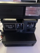1981 Polaroid One Step Close/Up 600 Instant Camera Built/in Flash Lights Up