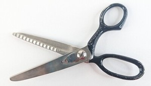 Vintage Pinking Shears 7.5" Scissors M-4 – Excellent Used – Sewing/Craft Tool