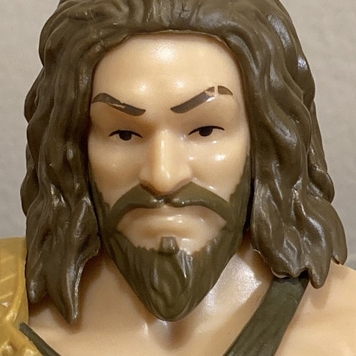 Action Figure : 2015 Aquaman 11inch tall - Picture 6 of 8