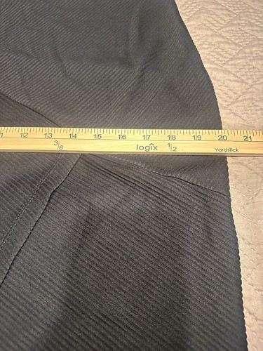 Courtenay Women’s Skirt Front V-Slit Size L Solid Ribbed Black (B) - Picture 4 of 11
