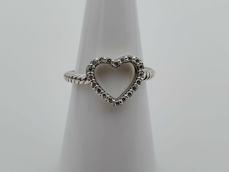 David Yurman Heart Ring with Diamonds Size 6