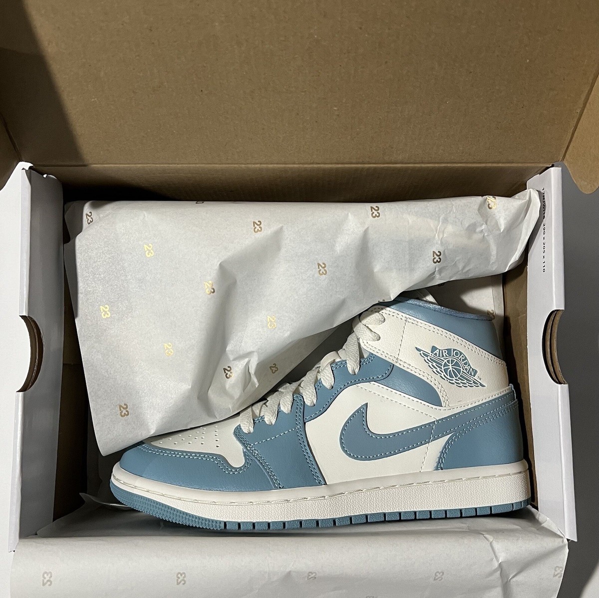 B*s様 NIKE GS AIR JORDAN 1 MID UNIVERSITY Air Jordan 1 MID UNIVERSITY BLUE BLACK WHITE DQ8423401 GS