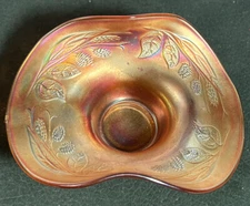 Early Fenton Marigold Holly Hat Blackberry Spray Dish Carnival Glass Antique 5x7