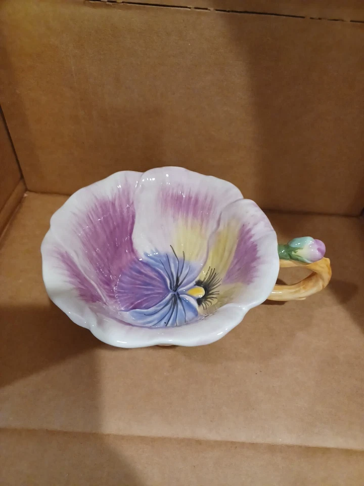 Corner Ruby Garden Collection taza de té púrpura platillo de hojas y cuchara 012-013 Foto 2 de 4