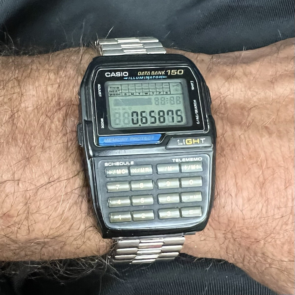 Vintage 1995 CASIO DBC-1500 Data Bank 150 Illuminator Men's Vintage 1995 CASIO DBC-1500 Data Bank 150 Illuminator Men's