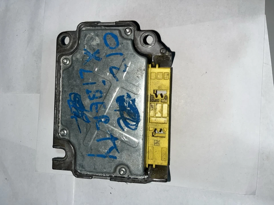 2011-2012 JEEP LIBERTY P68148047AA No Crash - Image 2 of 2