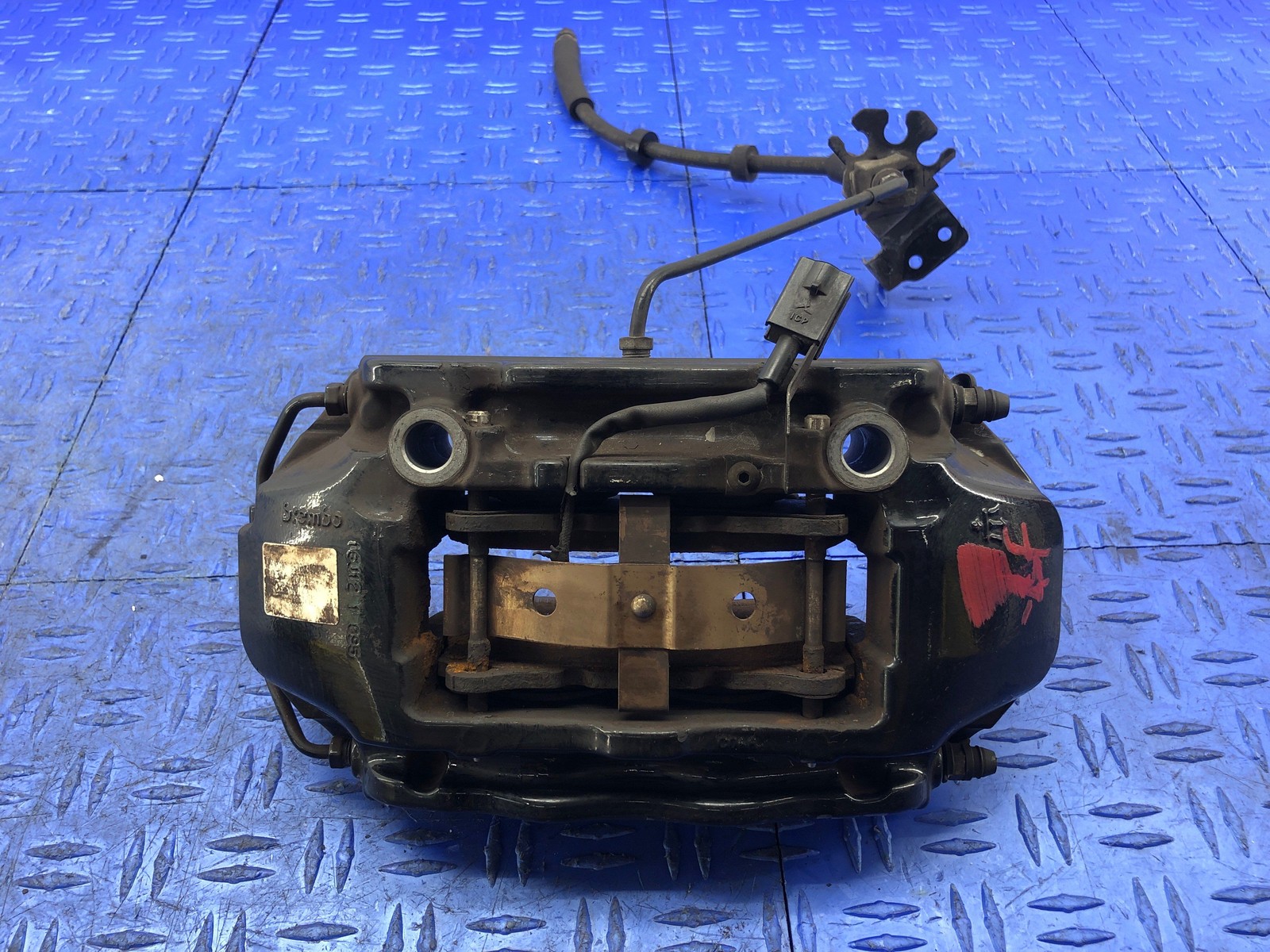 2014-2019 MASERATI GHIBLI FRONT LEFT 4 PISTON BREMBO BRAKE CALIPER OEM