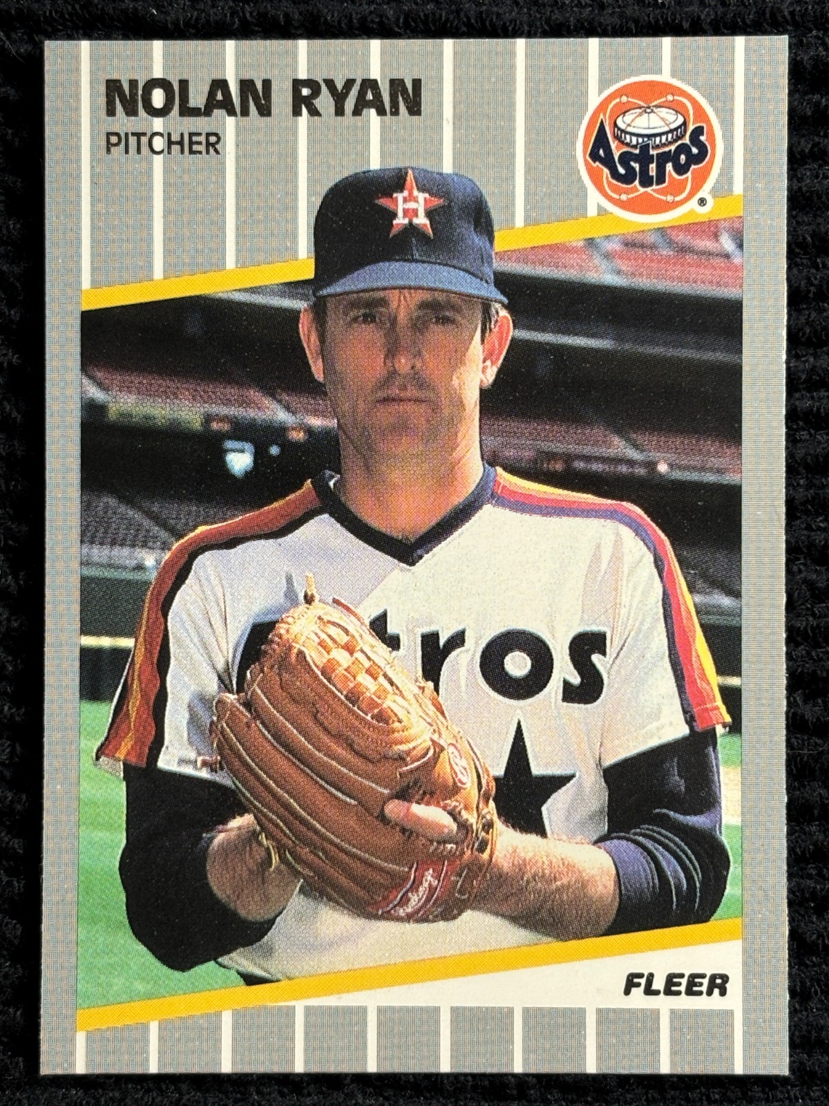 Nolan Ryan #368 Baseball Cards 1989 Fleer Glossy trading card — raw and PSA graded price guide