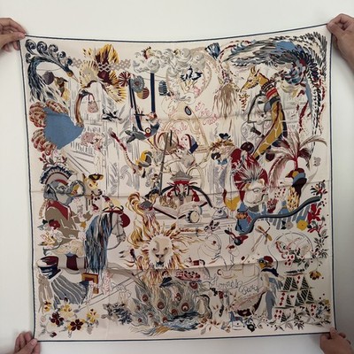 New Hermes Silk Emile Et Une Nuit scarf 90 34''x34'' Blue Red Gold Off White