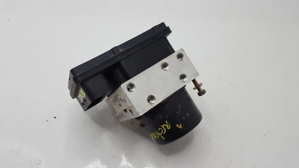 ABS Pump With Heavy Duty Suspension 2004 05 06 07 08 09 Nissan Titan 2WD - Image 4 of 4