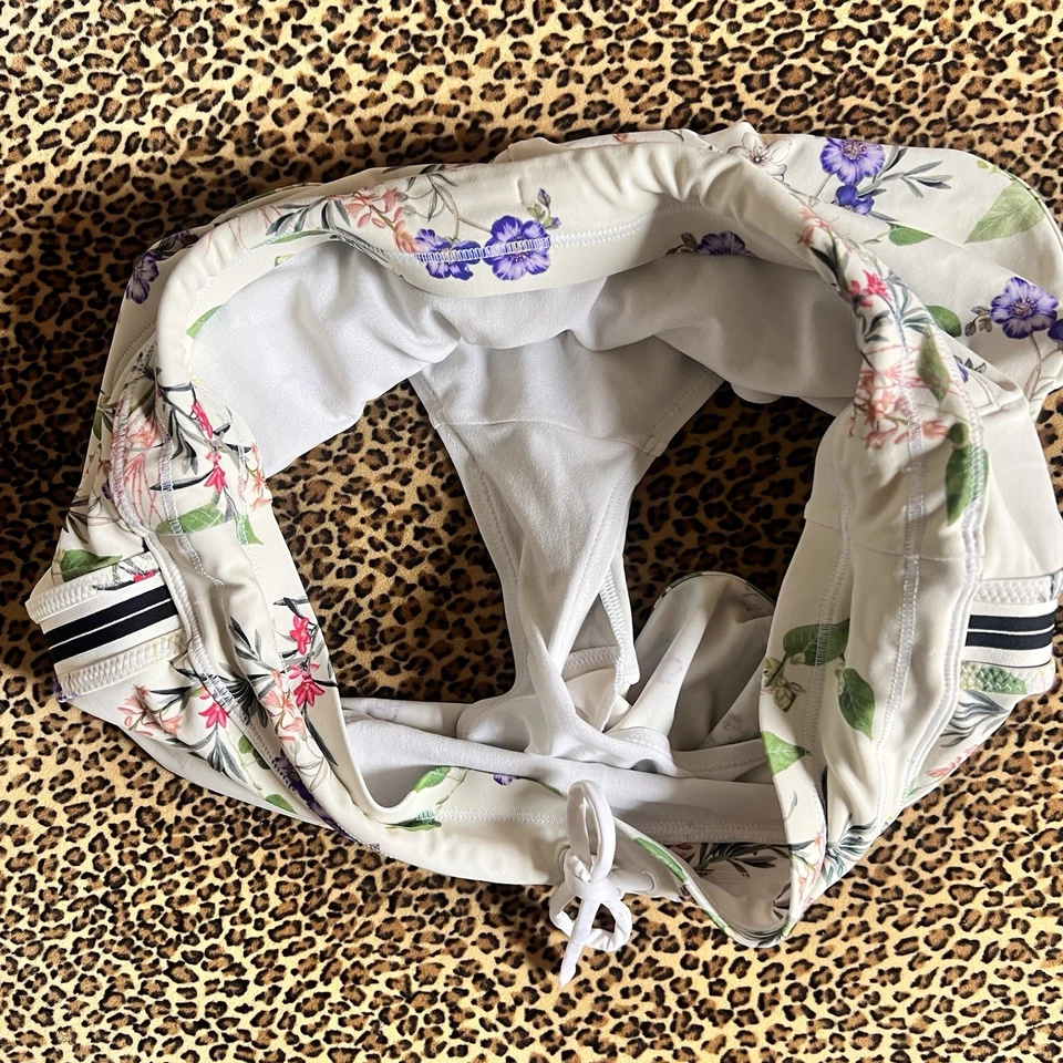 Pantalones Cortos de Natación ATHLETA Gold Coast Surge Atléticos Surf Blanco Estampado Floral Talla XS Foto 4 de 4